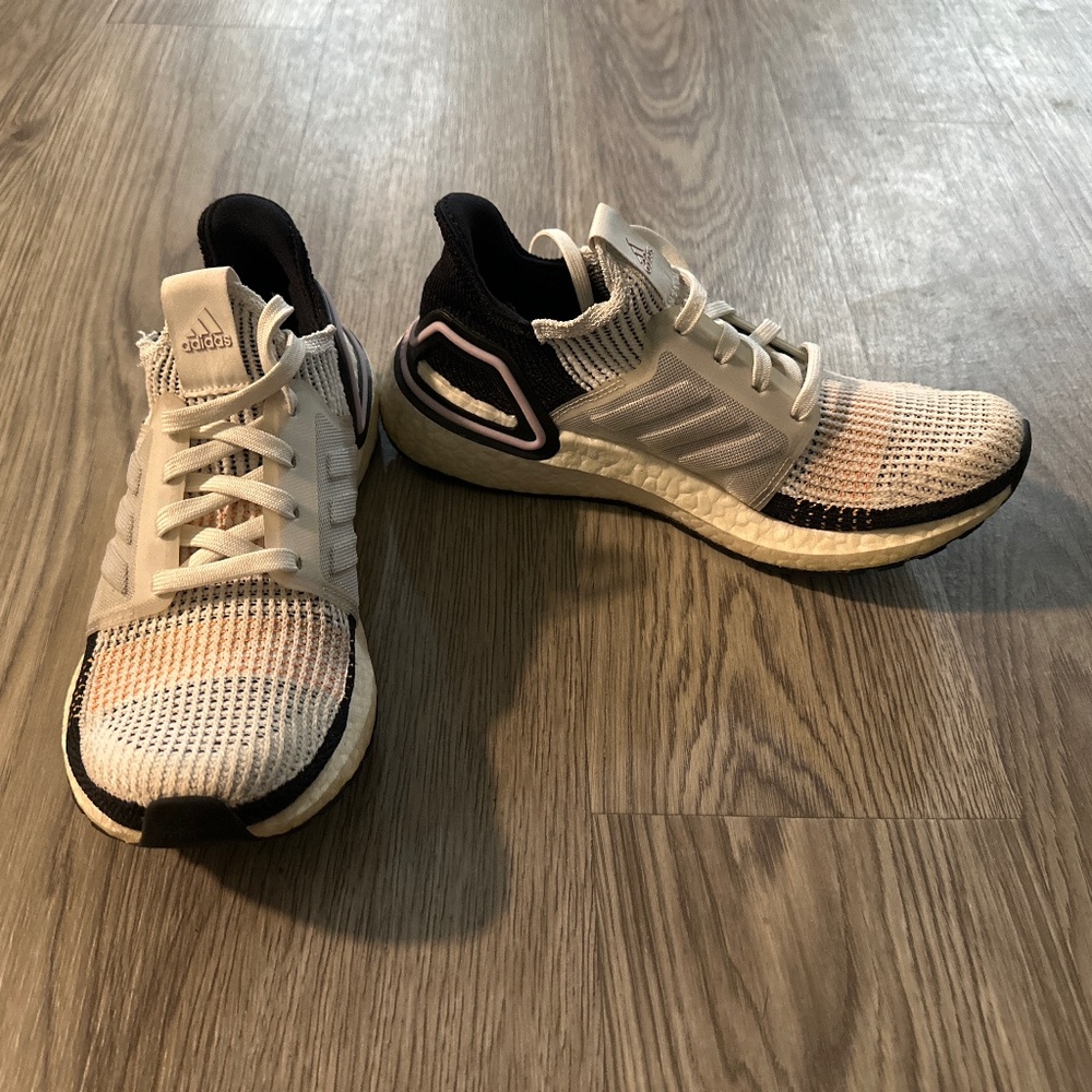 Adidas Sneaker